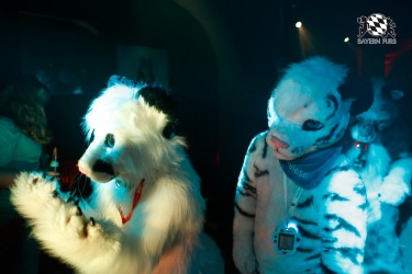 BFD2 0275 von Miu Luna